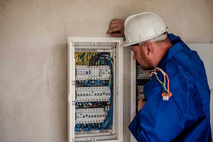 Entreprise d'électricité générale, Beaune